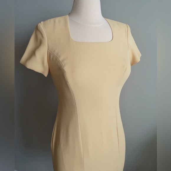 Liz Claiborn Petite Vintage Yellow classic dress with shoulder pads - Picture 2 of 6